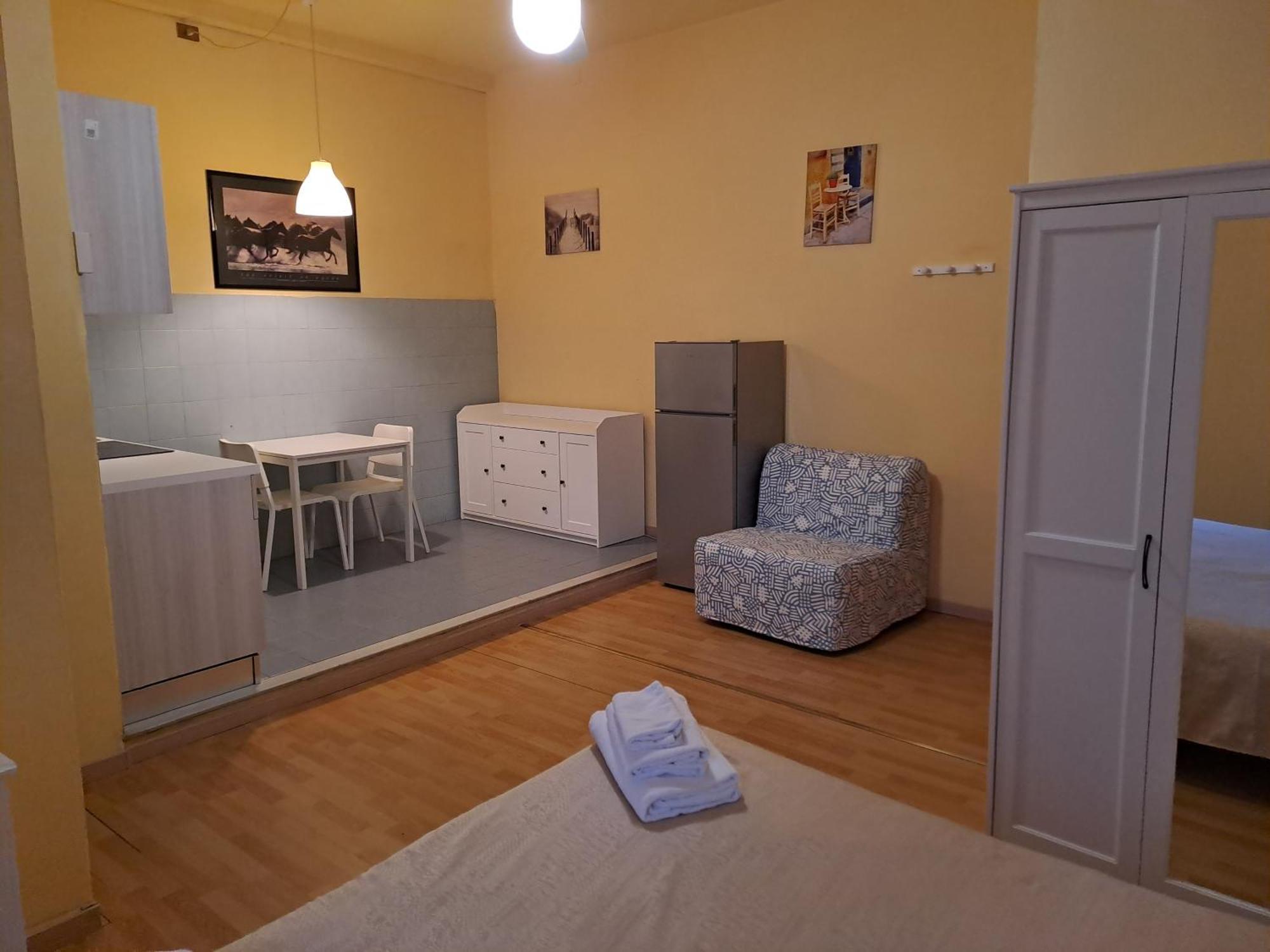Giappone Inn Flat Livorno Exterior photo